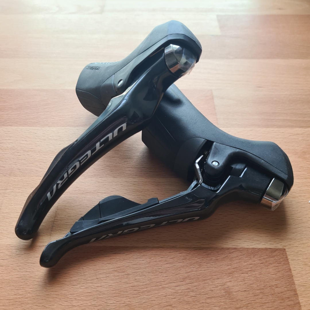Shimano Ultegra Brake Levers (STR8000), Sports Equipment, Bicycles