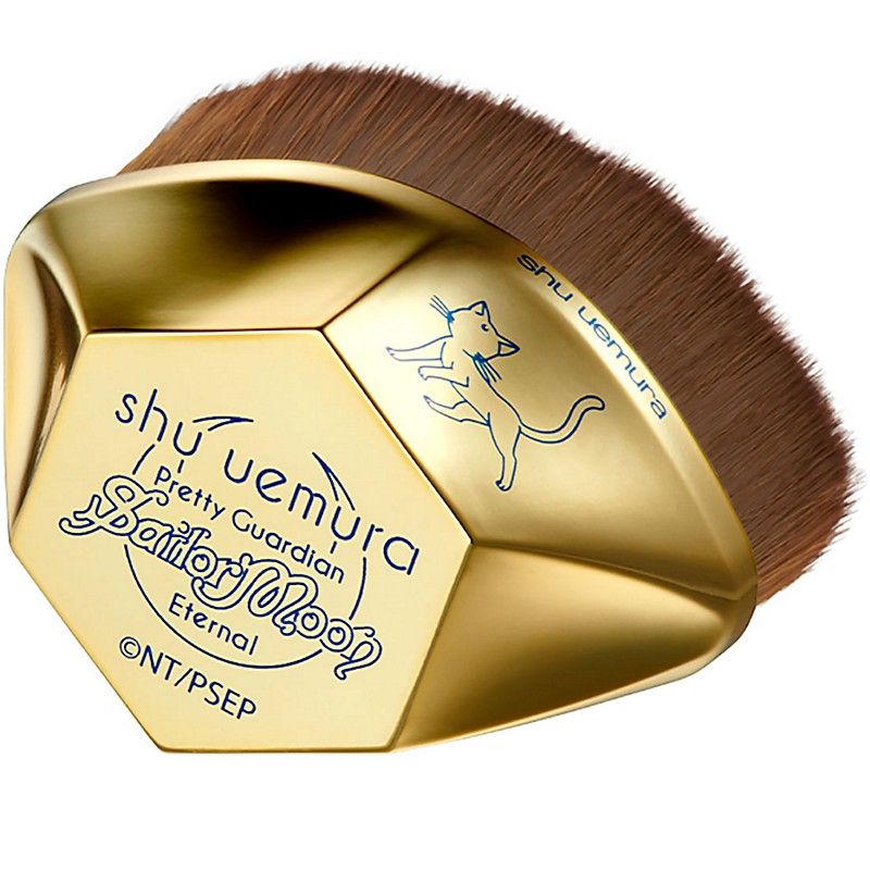 SHU UEMURA Petal 55 Foundation Brush Sailor Moon Eternal Collection