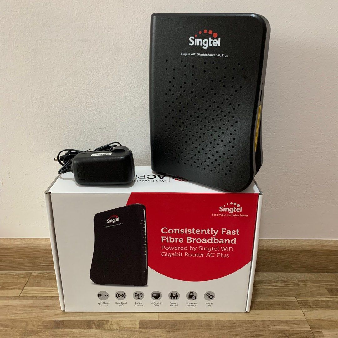 Singtel WiFi Gigabit Router AC Plus, Computers & Tech, Parts