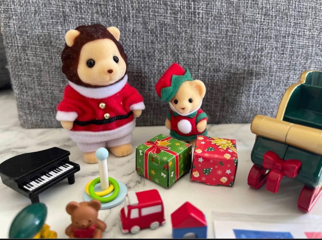sylvanian families mr.lion winter sleigh