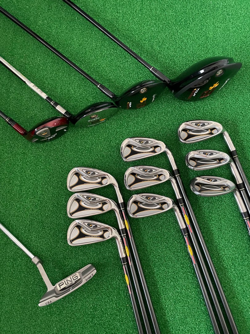 TaylorMade R7 Golf Set with Tour Burner Driver, Wood, Hybrids and Ping