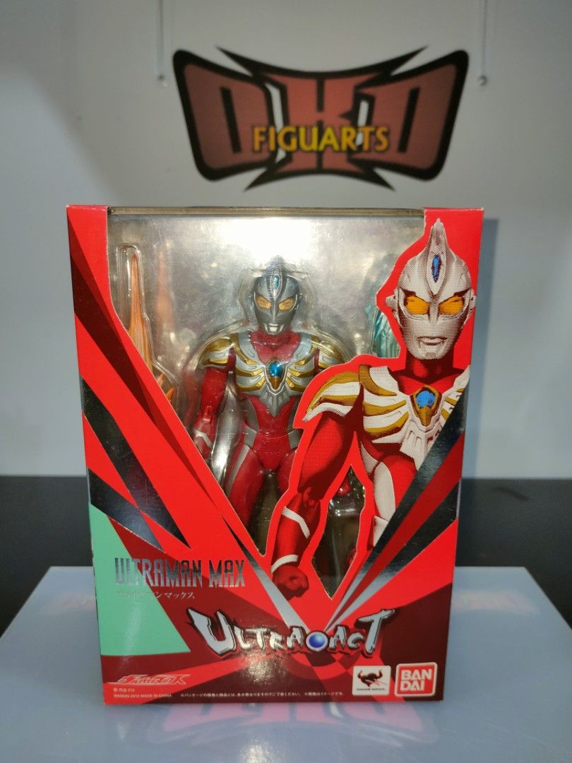 ultraman ultra act