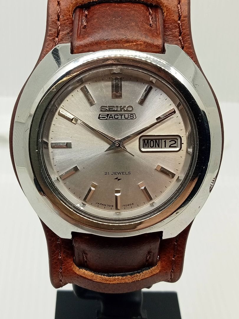 Seiko 5 actus outlet 21 jewels 7019