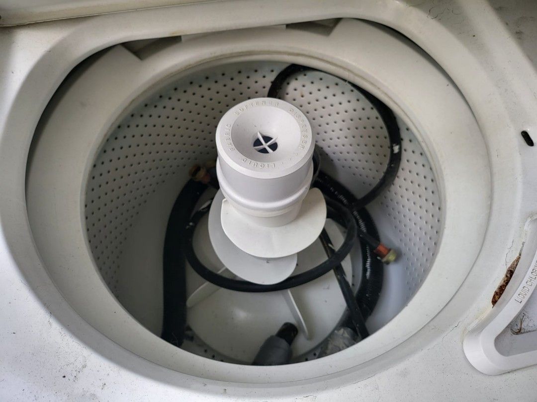 WHIRLPOOL WASHERDRYER COMBO, TV & Home Appliances, Washing Machines