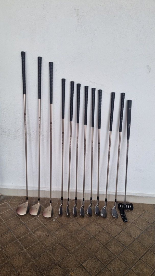 Wilson golf lady tiara full set, ladies golf clubs, Sports Equipment, Sports & Games, Golf on