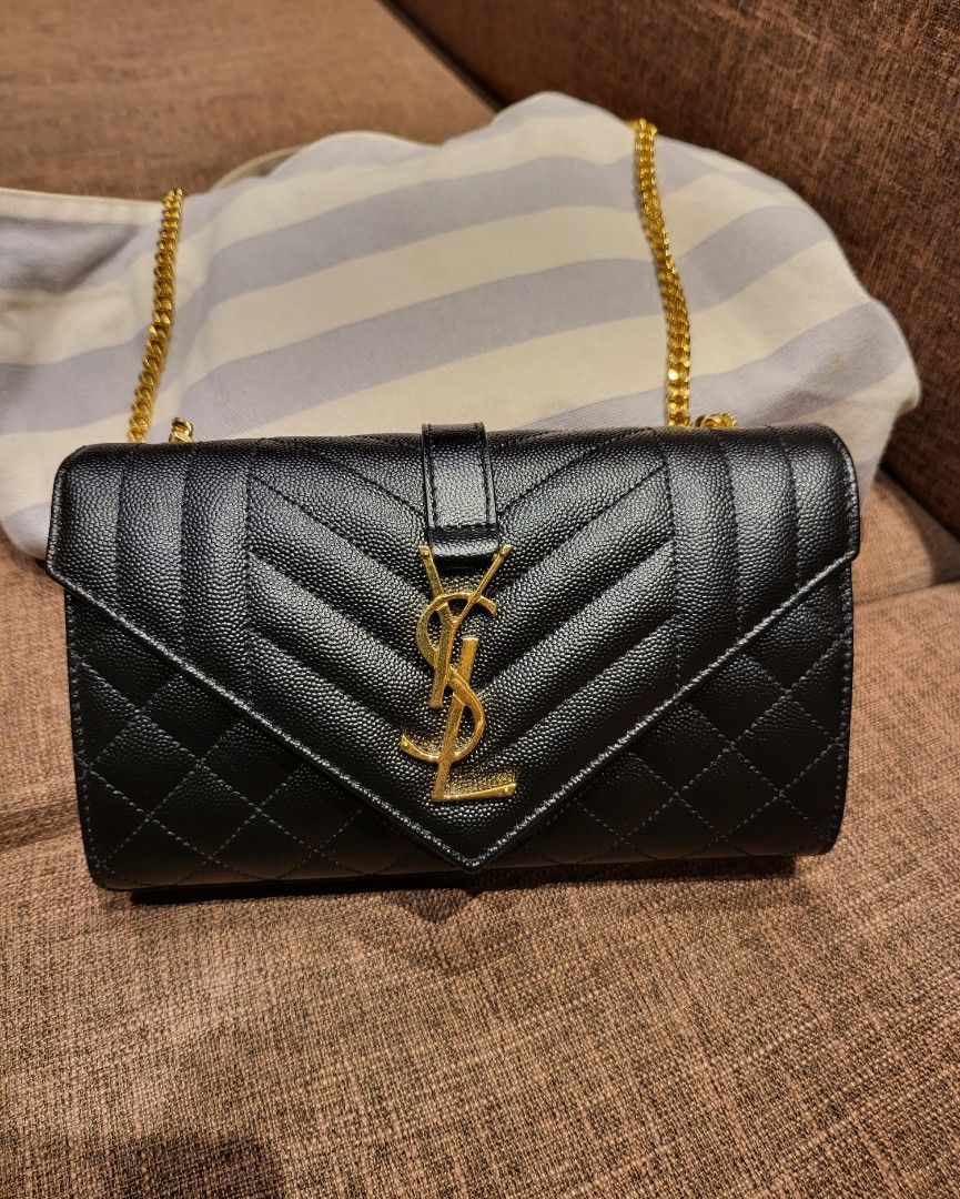 ysl_bag_1671887532_fb75624b_progressive.jpg
