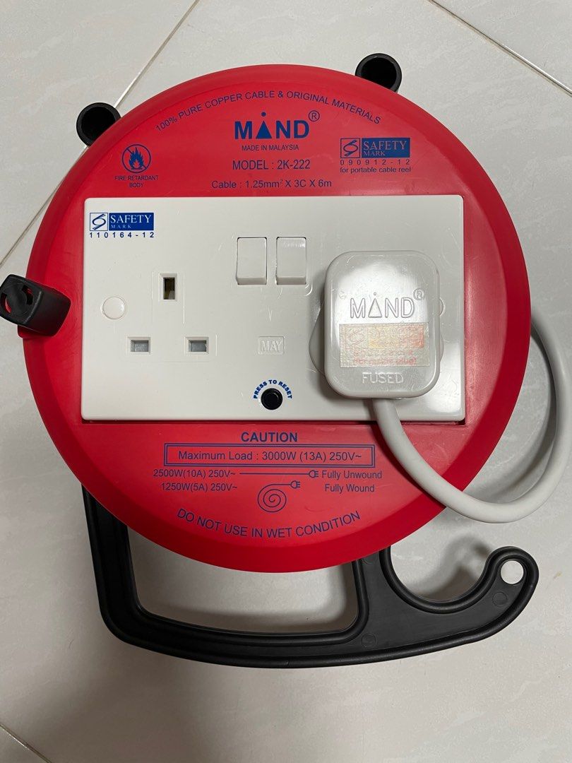 2 Way Extension Cable Reel with Safety Approved , TV & Home Appliances