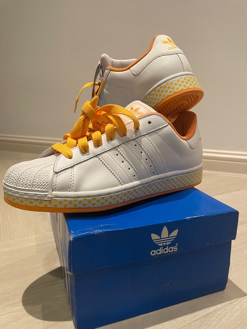 Brown adidas clearance superstar 2
