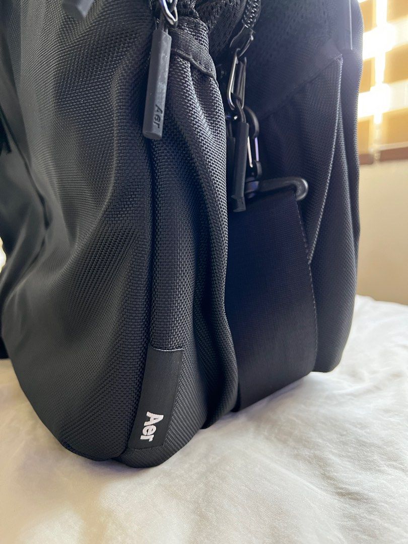 Aer Gym Duffel Bag Black, Men's Fashion, Bags, Sling Bags on Carousell