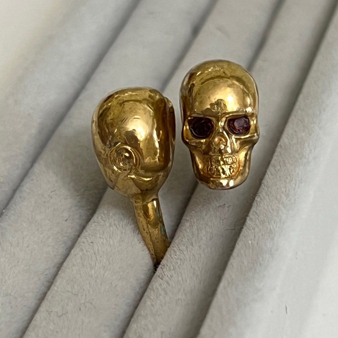 Alexander mcqueen gold skull ring top