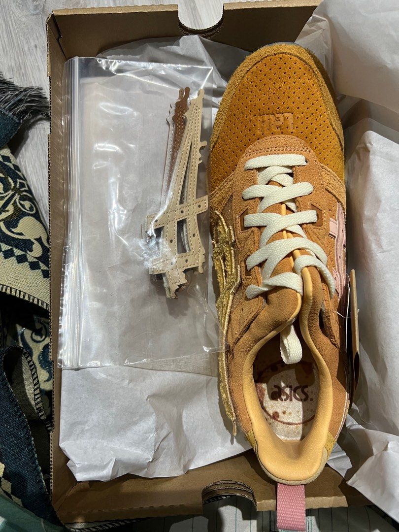 Asics specials hot sale