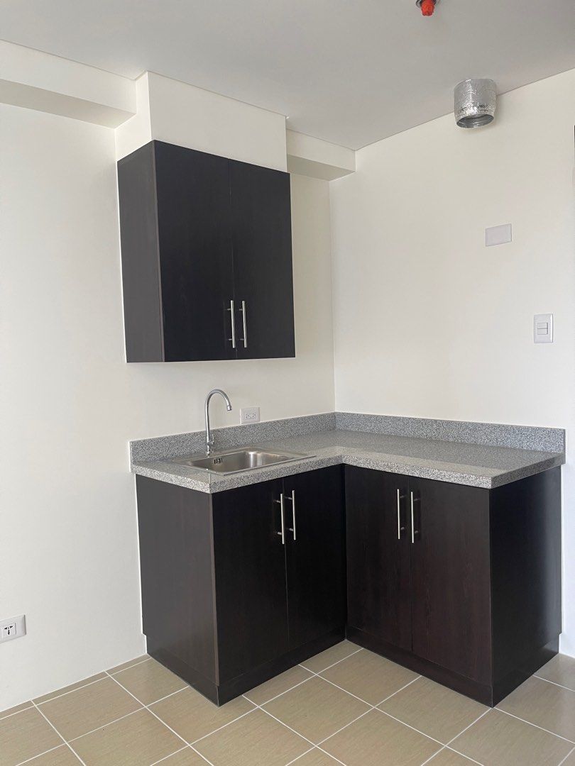 AVAILBLE! 10K Mo. Rent to Own Sta Mesa Condo in Manila Covent Garden