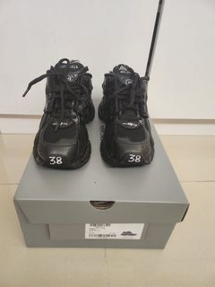 （分類：）位於 。 由 shsh_sa 提交（商品編號 1205235826，圖片 1）。簡介： 。