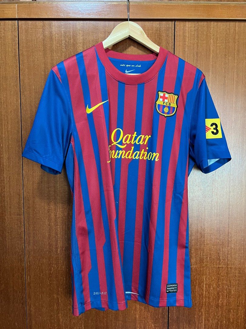 Barcelona 11/12 Home Kit with Thiago Print, Men's Fashion