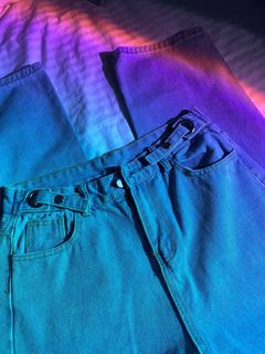 (Category: ) located in . Submitted by wtfcloset (Listing ID 1205410949, Image 1). Description: .