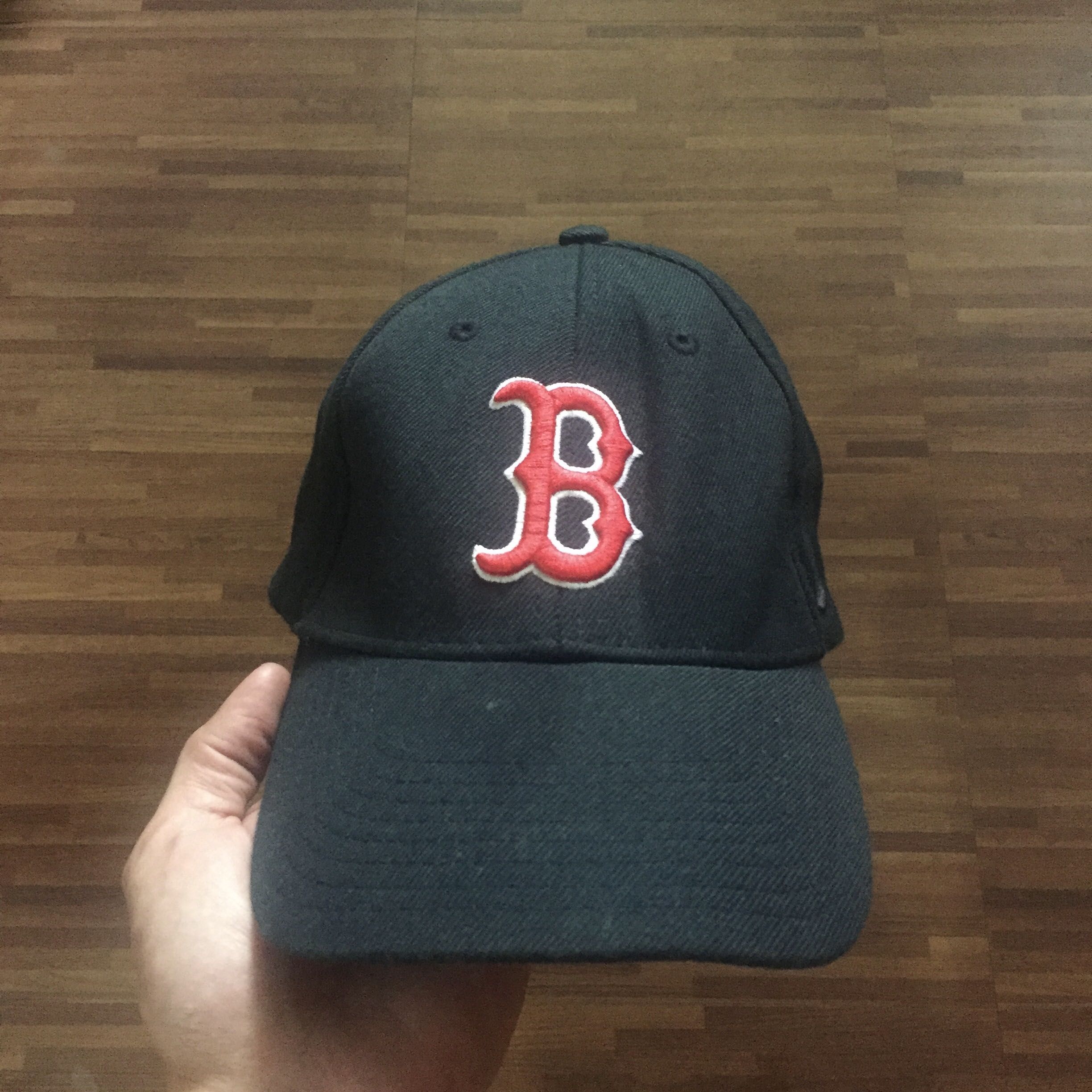 Nike x mlb boston red sox, Men's Fashion, Watches & Accessories, Caps & Hats  on Carousell