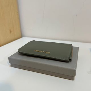 由 cclemoncccc (刊登 ID 1205309821，圖片 1) 提交，位於 的 (類別：)，說明：。