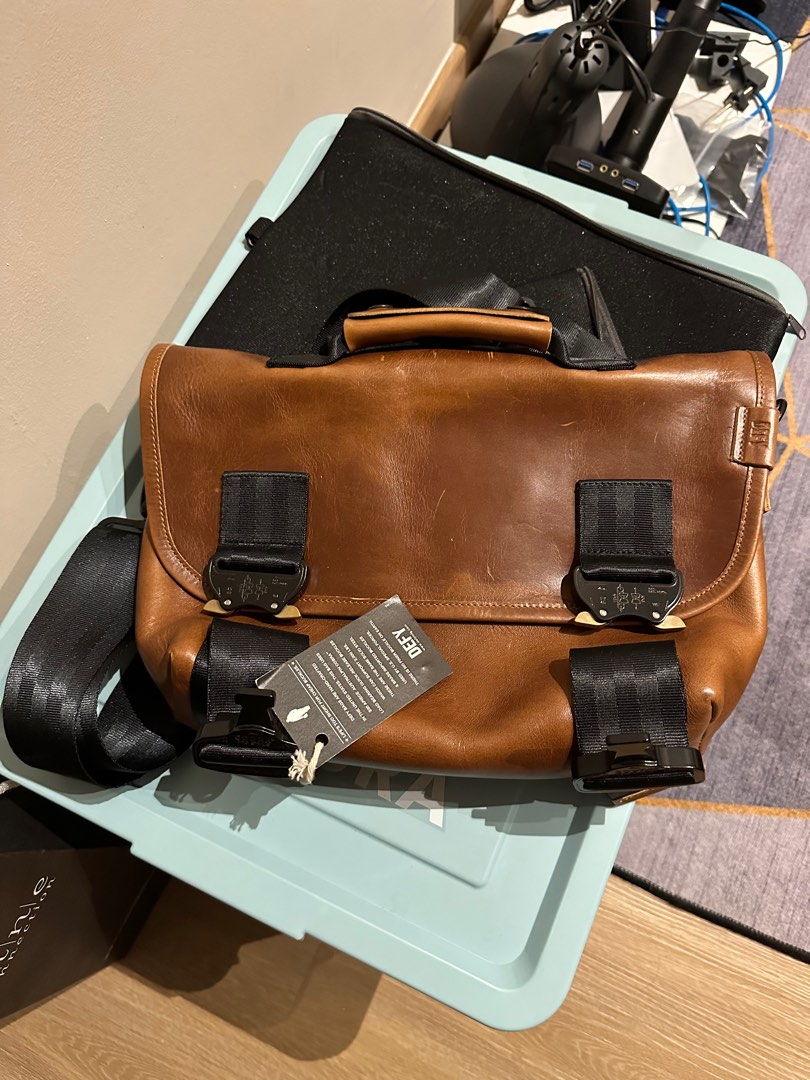 Defy recon messenger bag new arrivals