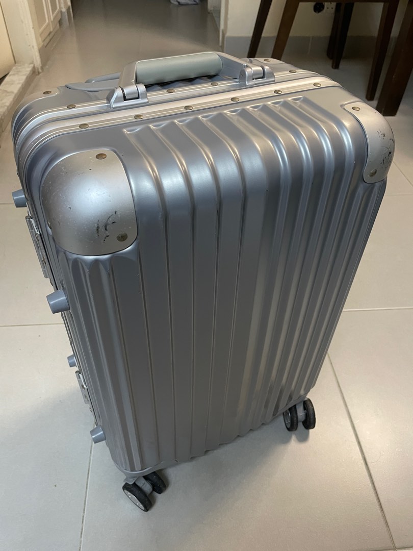 Dunlop 22 inch suitcase outlet