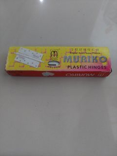 Engsel pintu plastik muriko