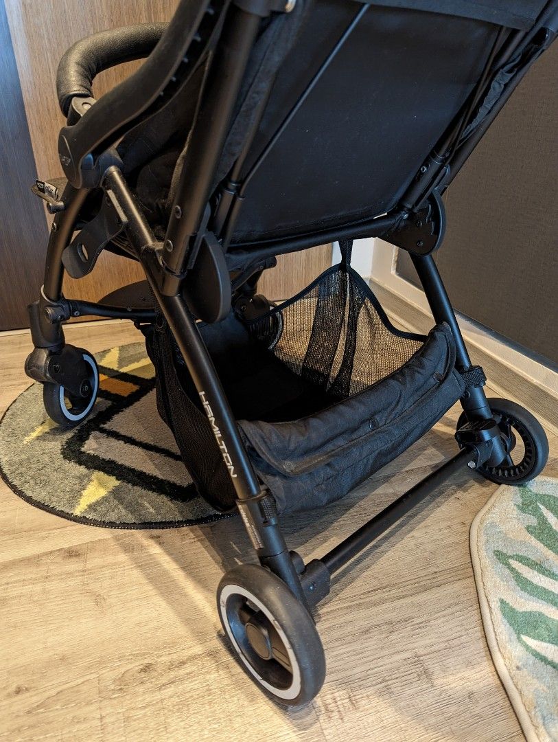 Hamilton ezze elite stroller outlet