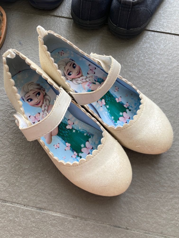 H&M Girls Shoe, Babies & Kids, Babies & Kids Fashion on Carousell