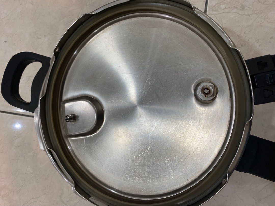 IKEA Pressure cooker, TV & Home Appliances, Kitchen Appliances, Cookers