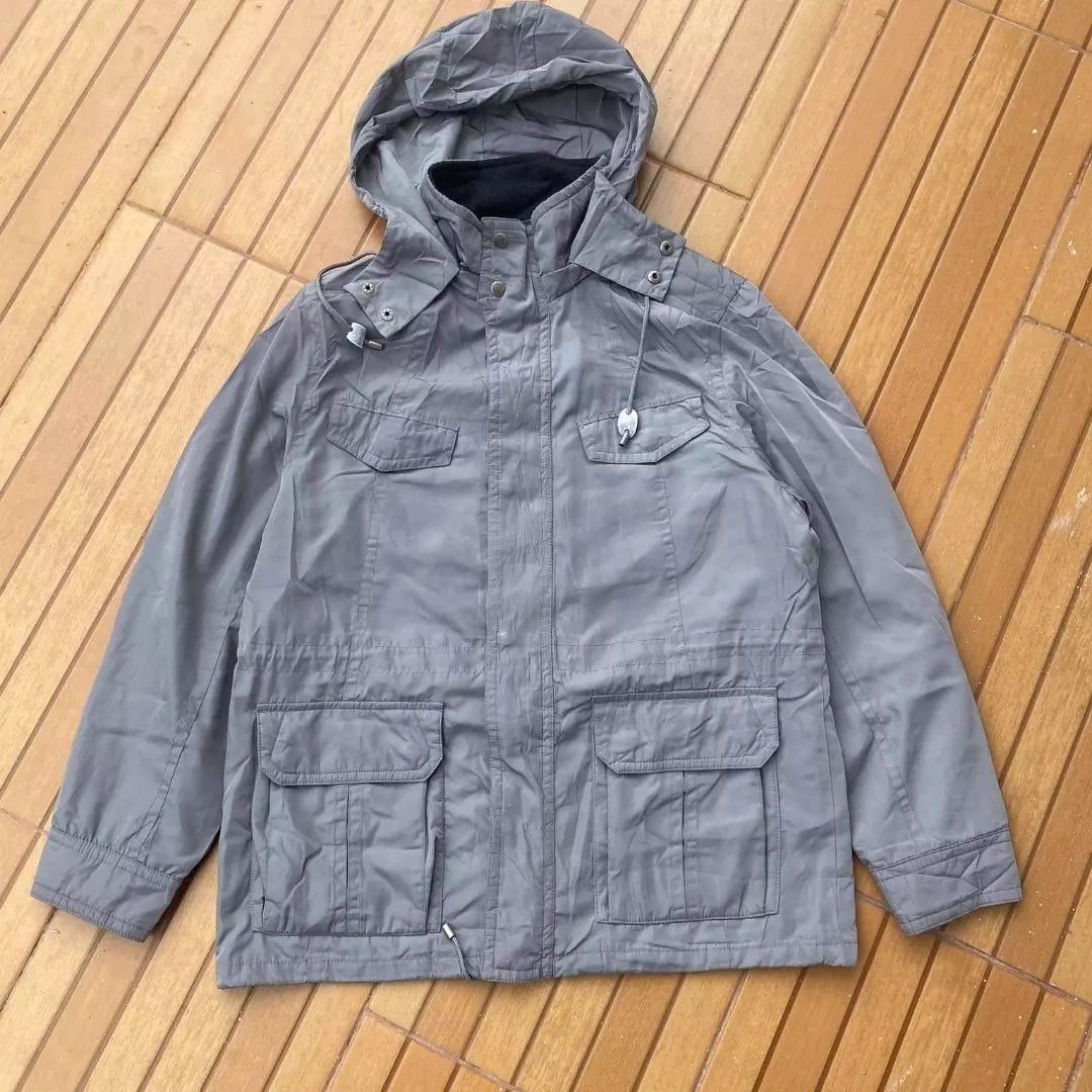 Jaket jeanswest, Fesyen Pria, Pakaian Baju Luaran di Carousell