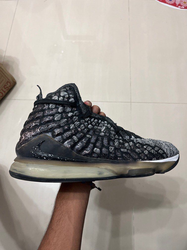 Lebron store 17 price