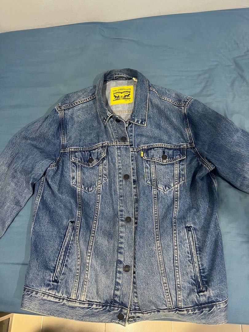 Levis denim jacket X peanut snoopy limited edition, Women's Fashion, Coats,  Jackets and Outerwear on Carousell