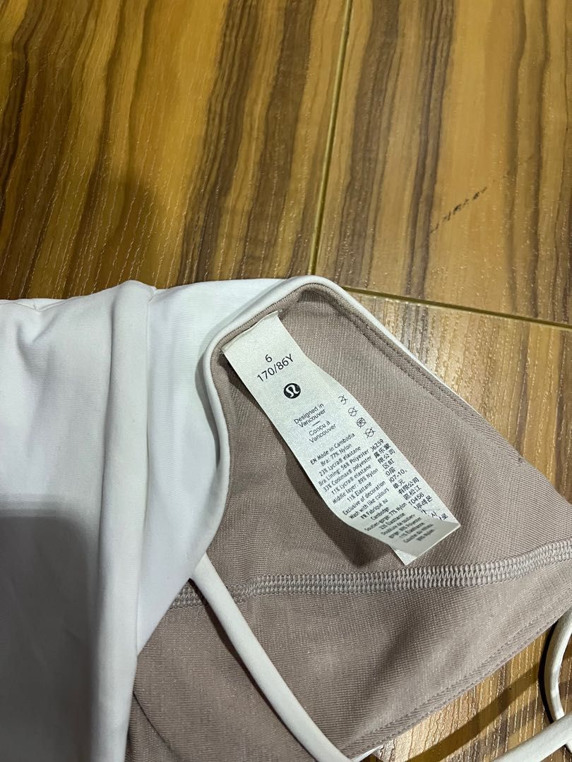 Lululemon yoga bra (Category: Activewear) located in Seremban. Submitted by wafflebites (Listing ID 1205354696, Image 3). Description: Authentic brought from Singapore Lululemon official store. Rarely used .