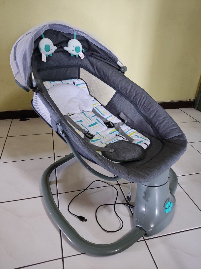 Mastela Baby Swing, Babies & Kids, Baby Nursery & Kids Furniture, Other