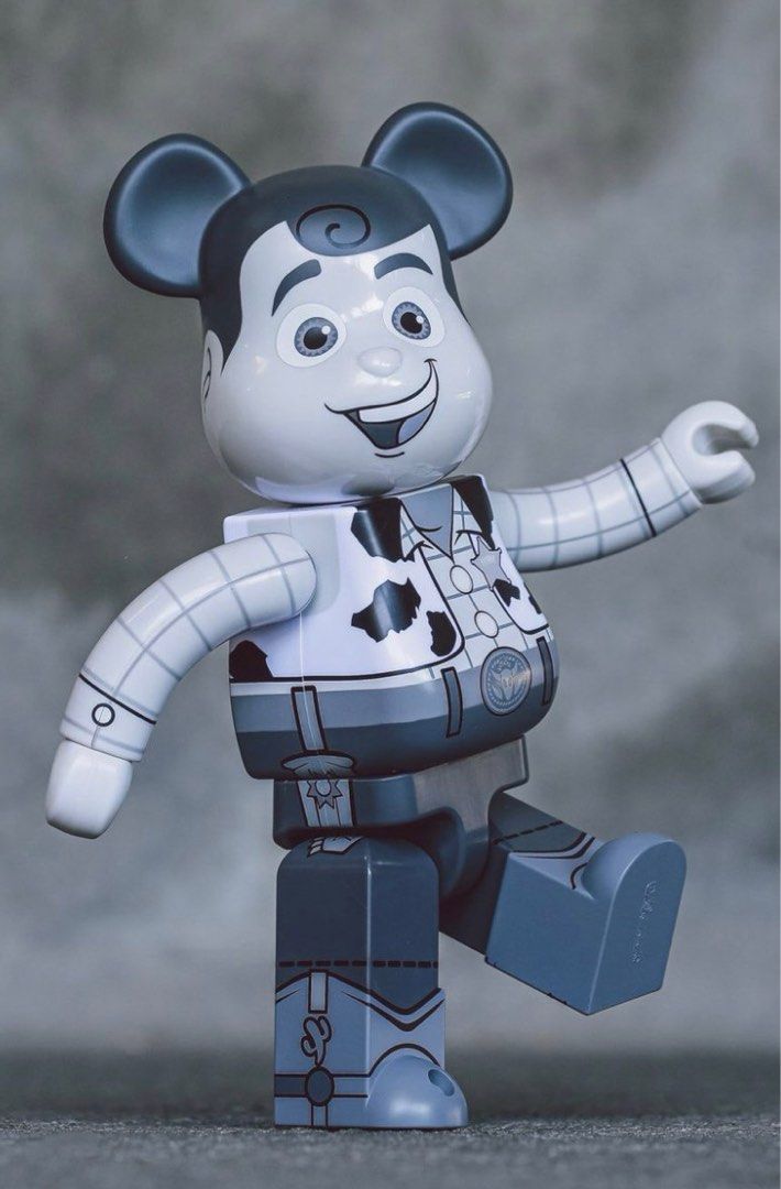 リアルサープラス！ ベアブリック BE@RBRICK WOODY B&W B&W Ver. 1000