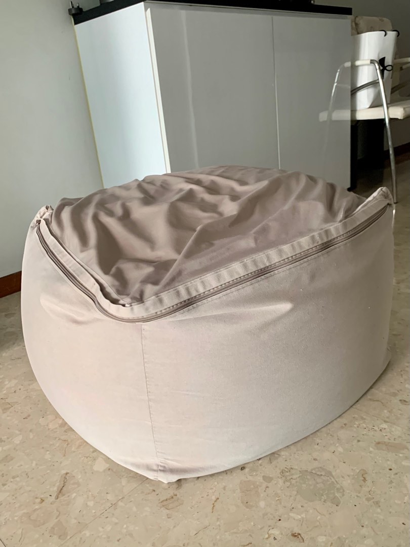 MUJI BEAN BAG DELIVERY INCLUDED, Furniture & Home Living, Furniture