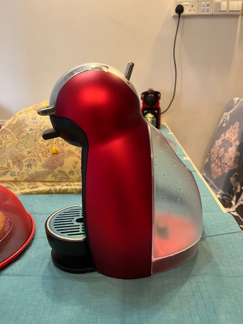 Nescafe Dolce Gusto coffee machine, TV & Home Appliances, Kitchen