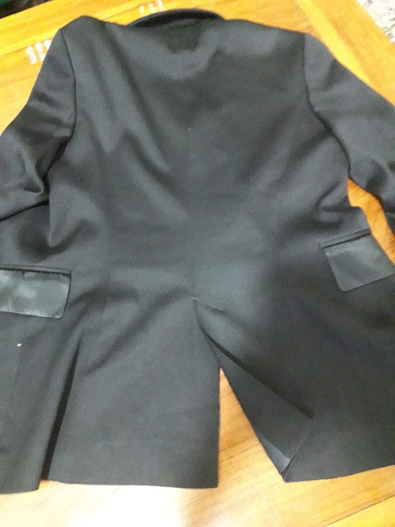 New Zara black blazer with satin lapel, Women's Fashion, Coats, Jackets