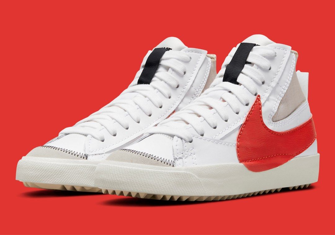 White and clearance red nike blazers