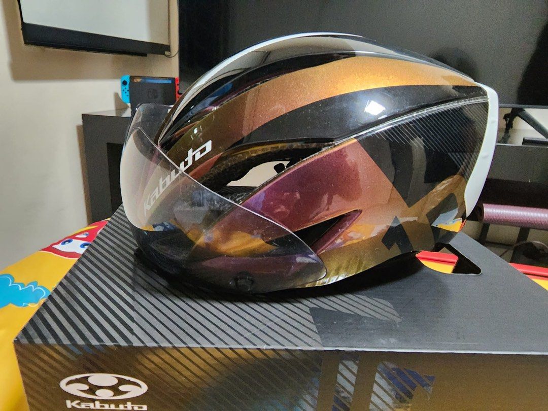 Aero store r1 helmet