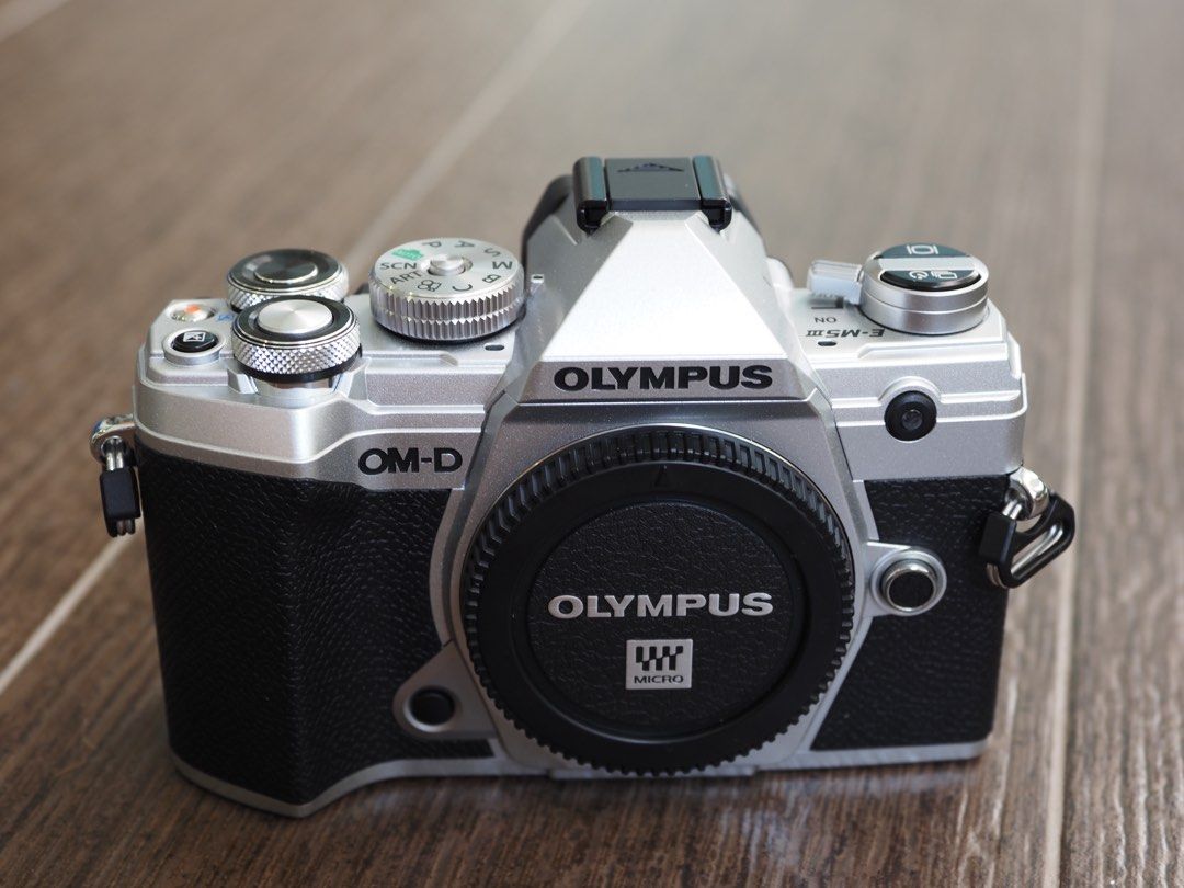 Olympus EM5 Mark 3/Mark III, Photography, Cameras on Carousell