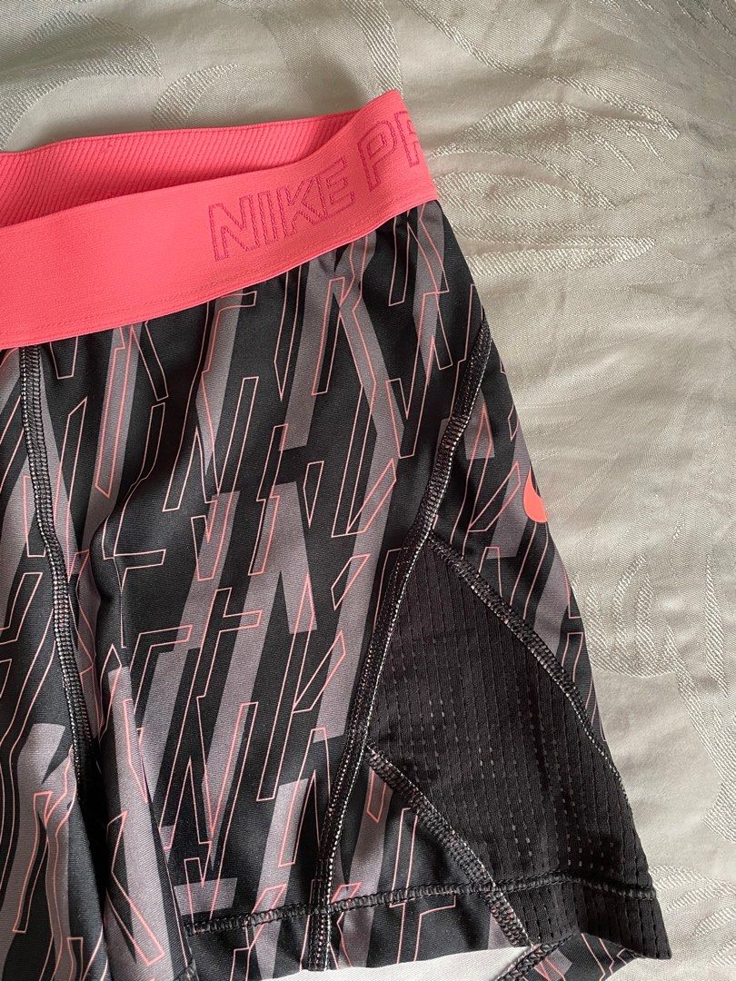 Original Nike pro short tights legging running pink, Women's Fashion,  Bottoms, Jeans & Leggings on Carousell
