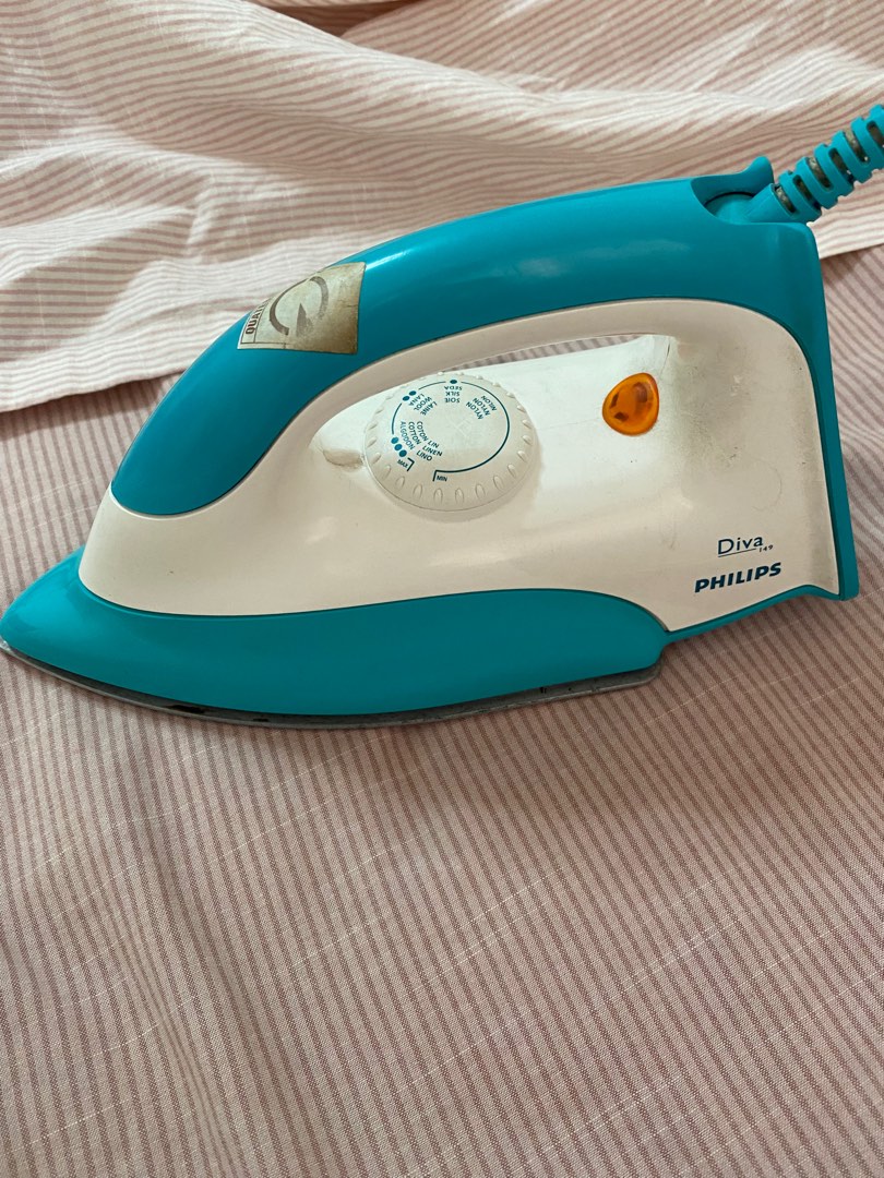Philips Diva iron, TV & Home Appliances, Irons & Steamers on Carousell