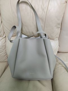 （分類：）位於 。 由 kellyonfire 提交（商品編號 1205258263，圖片 1）。簡介： 。