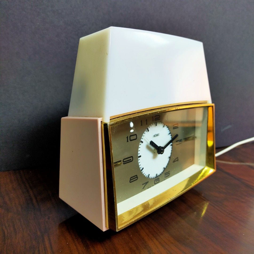 Rare Vintage METAMEC Electric Table Clock with Light, Furniture & Home