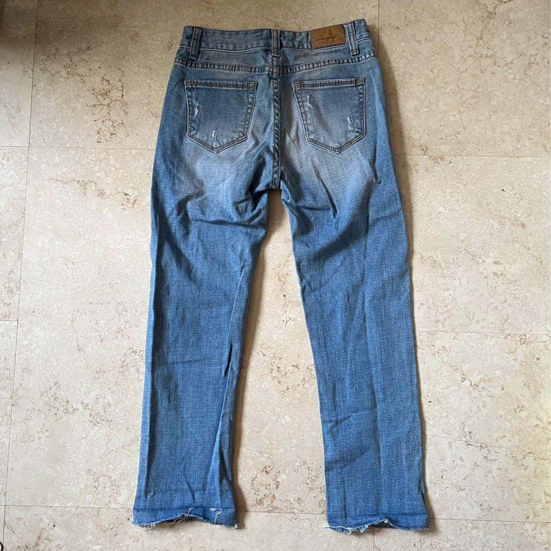 Raw hem boyfriend jeans online