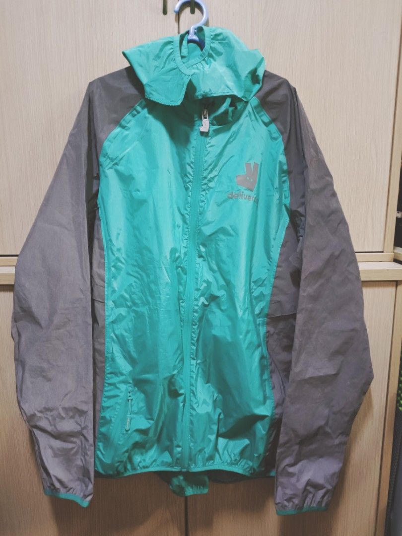 Roo Rain coat, Everything Else on Carousell