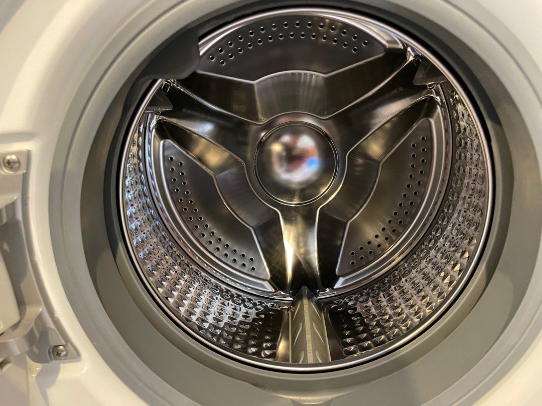 Samsung Washing Machine eco bubble 8KG, TV & Home Appliances, Washing