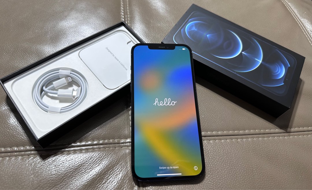 Selling SUPER MINT Condition iPhone 12 Pro Max 256GB (Pacific Blue