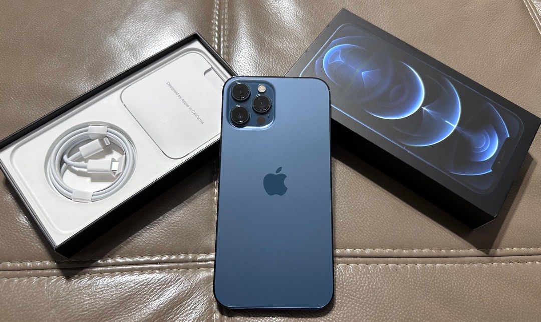 Selling SUPER MINT Condition iPhone 12 Pro Max 256GB (Pacific Blue