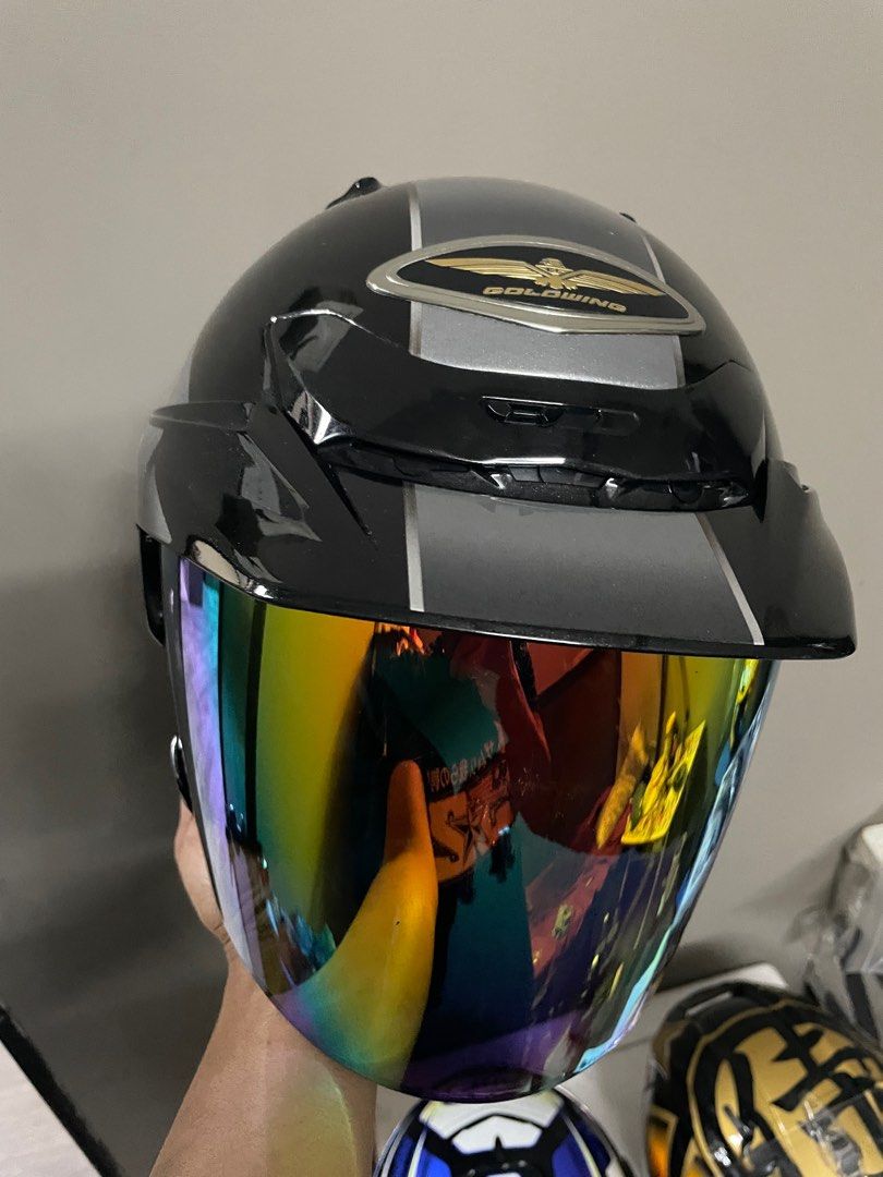 Helmet shoei goldwing hotsell