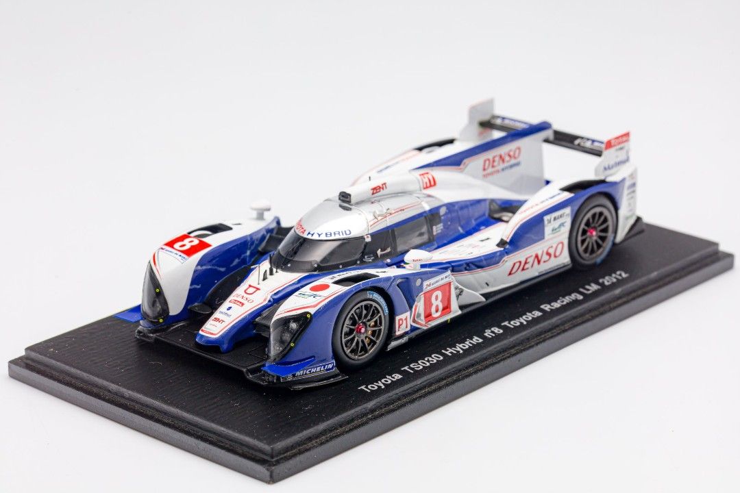 値下 Spark (1/18) トヨタ TS030 Hybrid 2013 LM スパーク社1/18スケールTOYOTA TS030 2013ル・マン モデルカー入荷